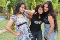 Uyir Ezhuthu Spicy Stills